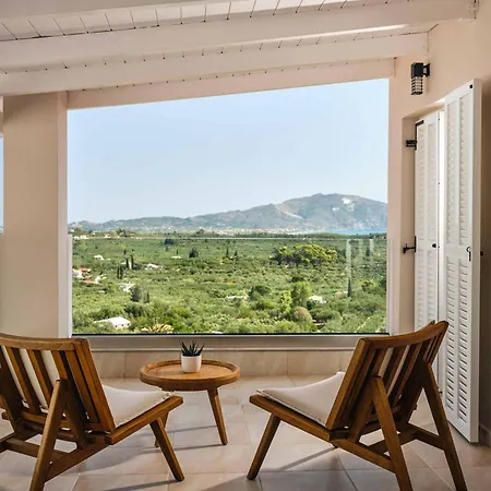 Sun View Villa *