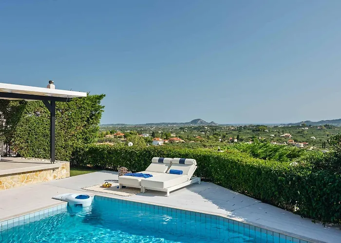 Sun View Villa *